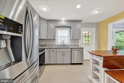 1202 Hillcreek Road, Pasadena, MD 21122 - Photo 13