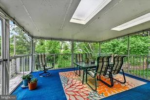 1202 Hillcreek Rd, Pasadena, MD 21122 - Photo 15