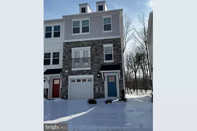 6828 Winterhill Ln, Glen Burnie, MD 21060 - Photo 1