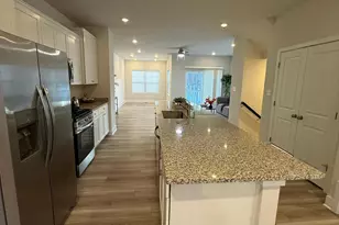 6828 Winterhill Ln, Glen Burnie, MD 21060 - Photo 29