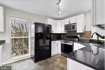 758 Howards Loop, Annapolis, MD 21401 - Photo 11