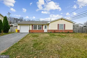 892 Winterhaven Dr, Gambrills, MD 21054 - Photo 1