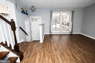 1302 Hollow Glen Ct, Chestnut Hill Cove, MD 21226 - Photo 3