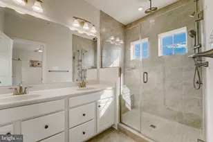 8382 Amber Beacon Cir, Millersville, MD 21108 - Photo 9