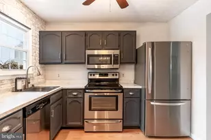 8561 Kim Marie Ct, Pasadena, MD 21122 - Photo 13