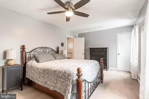 8561 Kim Marie Ct, Pasadena, MD 21122 - Photo 21