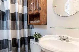 8561 Kim Marie Ct, Pasadena, MD 21122 - Photo 23