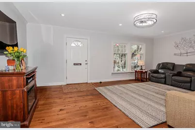 1699 Freemont Court, Crofton, MD 21114 - Photo 3