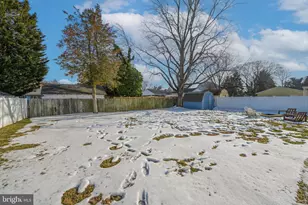 233 Kenwood Rd, Pasadena, MD 21122 - Photo 9