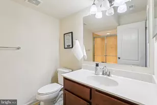 7512 Goldfinch Ct, Glen Burnie, MD 21060 - Photo 17