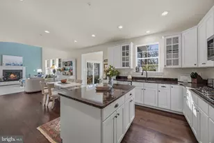 819 Janice Dr, Annapolis, MD 21403 - Photo 11