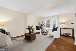 8214 Shady Nook Ct, Pasadena, MD 21122 - Photo 9