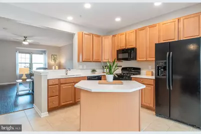 7254 Mockingbird Circle, Glen Burnie, MD 21060 - Photo 3