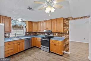 2420 Sunshine Way, Gambrills, MD 21054 - Photo 13