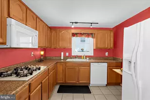 317 Doris, Baltimore, MD 21225 - Photo 5