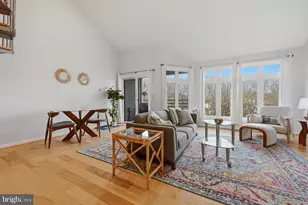 1136 Lake Heron Dr, Annapolis, MD 21403 - Photo 11