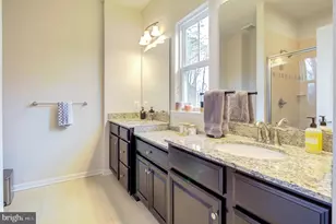 8244 Hickory Hollow Dr, Glen Burnie, MD 21060 - Photo 21