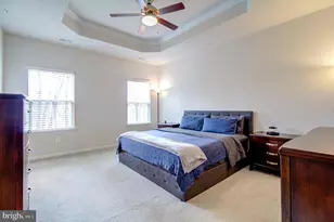 8244 Hickory Hollow Dr, Glen Burnie, MD 21060 - Photo 17