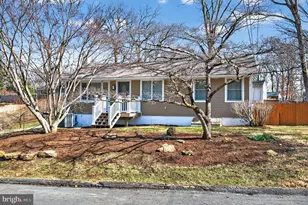 25 Lincoln Pkwy, Annapolis, MD 21401 - Photo 1