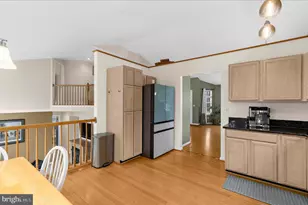 8026 High Oak Rd, Glen Burnie, MD 21060 - Photo 17