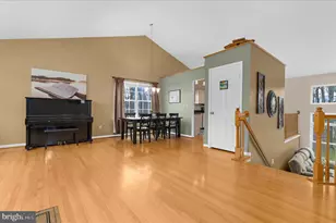 8026 High Oak Rd, Glen Burnie, MD 21060 - Photo 9