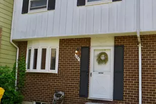 494 Kenilworth Ct, Glen Burnie, MD 21061 - Photo 1