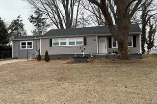 1110 Murray Dr, Edgewater, MD 21037 - Photo 1