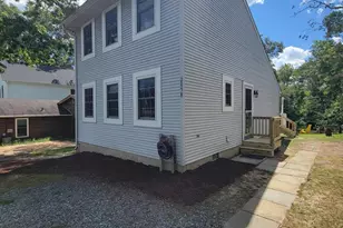 2058 Shore Dr, Edgewater, MD 21037 - Photo 3