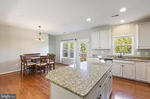 548 Fox River Hills Way, Glen Burnie, MD 21060 - Photo 5