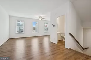 7826 Wolf Run Ln, Severn, MD 21144 - Photo 23