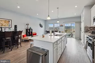 7838 Mine Run Rd, Hanover, MD 21076 - Photo 5