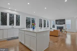 408 Kosmill Dr, Millersville, MD 21108 - Photo 17