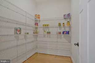 408 Kosmill Dr, Millersville, MD 21108 - Photo 19