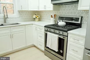 1208 Branch Ln, Glen Burnie, MD 21061 - Photo 9