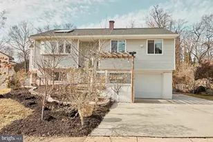 1208 Branch Ln, Glen Burnie, MD 21061 - Photo 3