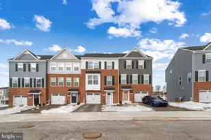 7932 Tanbridge Ln, Pasadena, MD 21122 - Photo 3