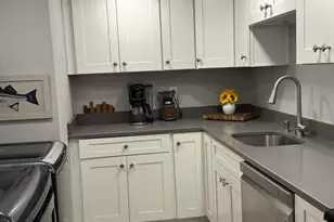 1910 Seven Oaks, Crofton, MD 21114 - Photo 7