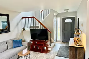 1910 Seven Oaks, Crofton, MD 21114 - Photo 13