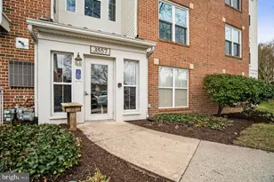 3557 Floating Leaf Ln, Laurel, MD 20724 - Photo 5