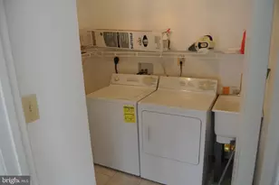 401 Amberly Ridge Ln, Crownsville, MD 21032 - Photo 13