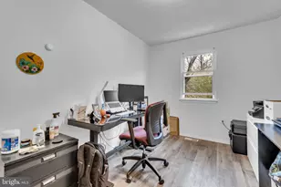 8221 Parham Ct, Severn, MD 21144 - Photo 15