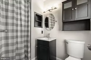 604 231st St, Pasadena, MD 21122 - Photo 17