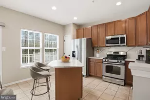 944 Hopkins Cor, Glen Burnie, MD 21060 - Photo 9