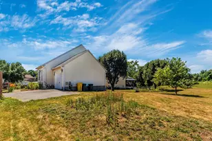 724 Sunnyfield Ln, Brooklyn, MD 21225 - Photo 9