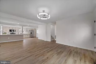 1035 Sunny Brook Dr, Glen Burnie, MD 21060 - Photo 9