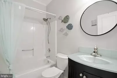 2010 Quay Village Court #201, Annapolis, MD 21403 - Photo 23