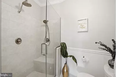 2010 Quay Village Court #201, Annapolis, MD 21403 - Photo 21