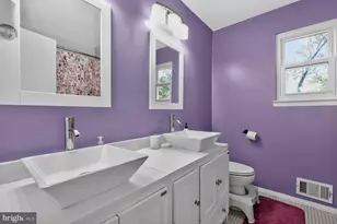 470 Long Towne Ct, Glen Burnie, MD 21061 - Photo 15