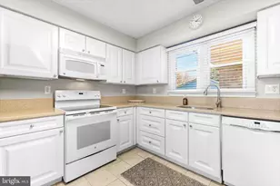 2568 Forest Knoll, Annapolis, MD 21401 - Photo 37