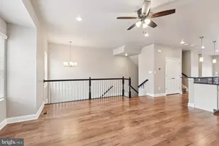 945 Thurston Ln, Glen Burnie, MD 21060 - Photo 9